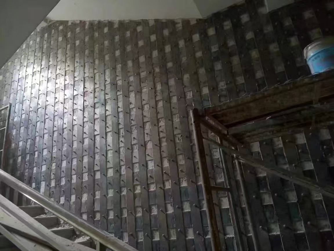 博尔塔拉粘钢加固与包钢加固的区别